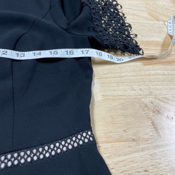 Shani NWT Lace-Trim Crepe Fit & Flare Dress Black Size 4 Crepe Career Wedding - Picture 7 of 10